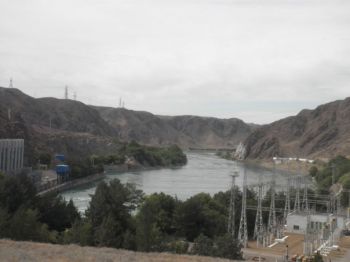 Казахстан общий пейзаж ГЭС